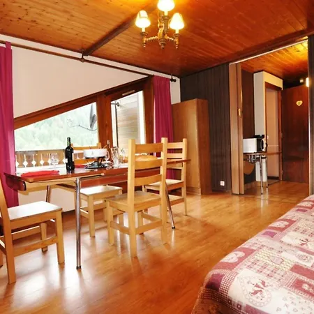 Le Mont De Grange Apartment *